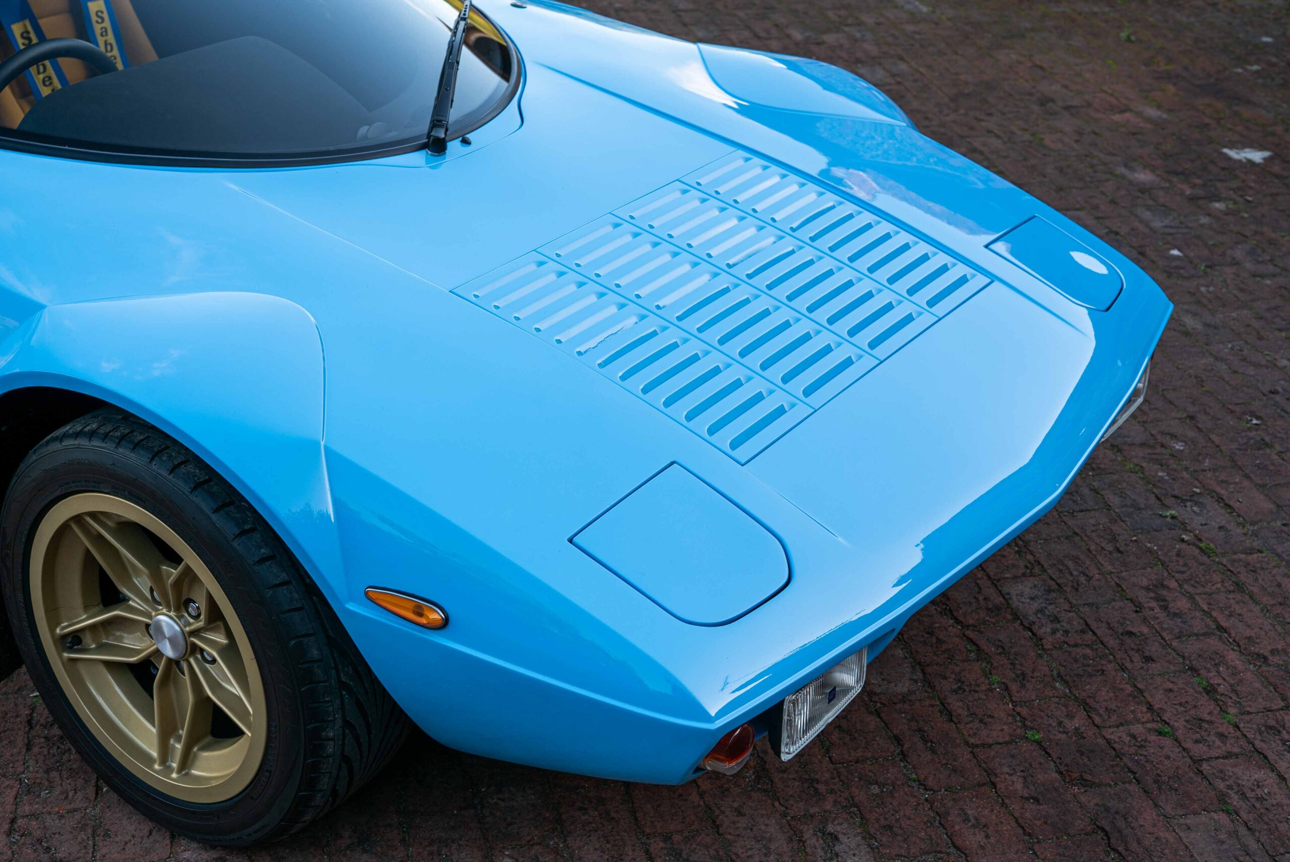 Lancia_LowRes_V2_10