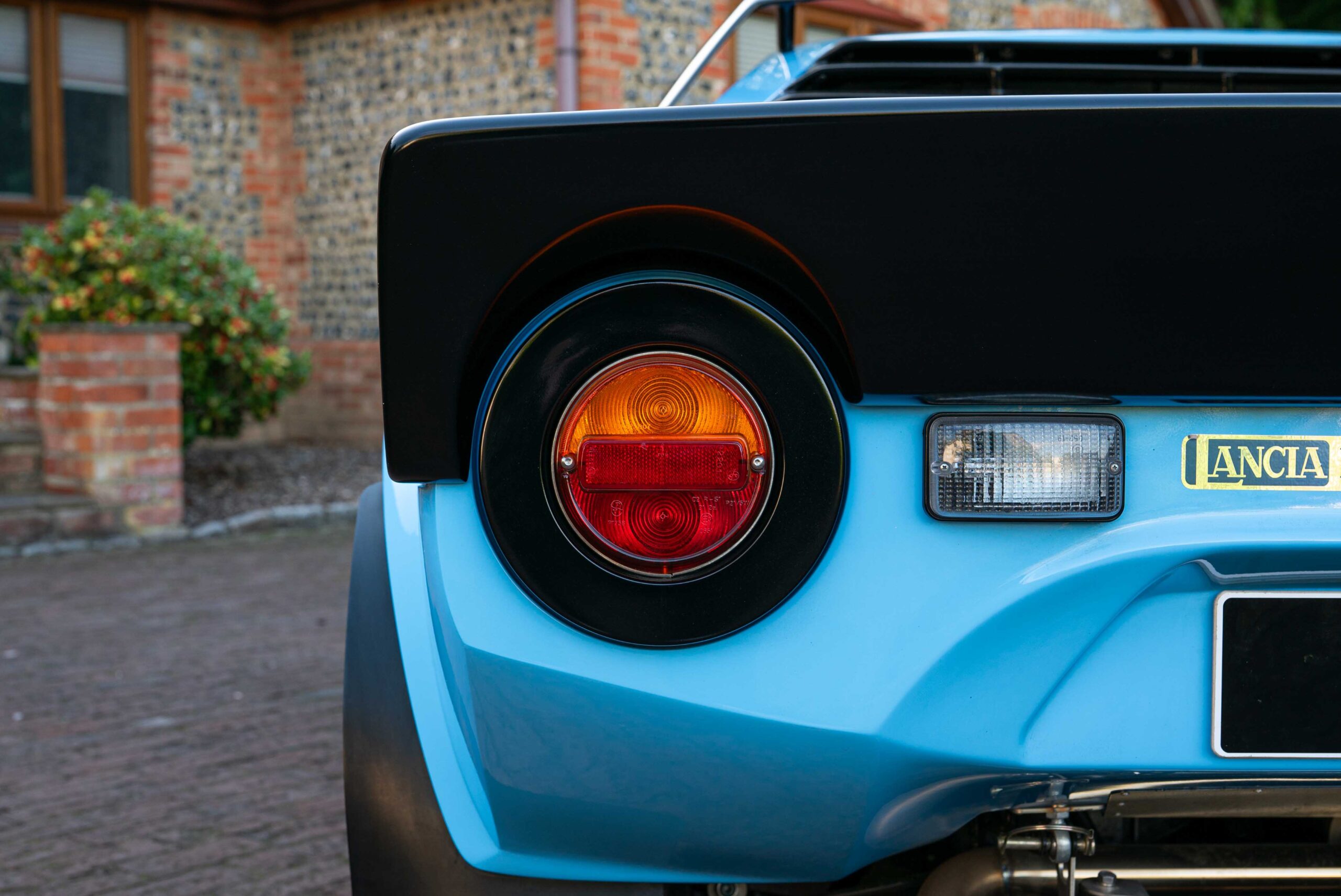 Lancia_LowRes_V2_4